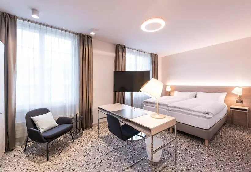 Chambre Confort, Savoy