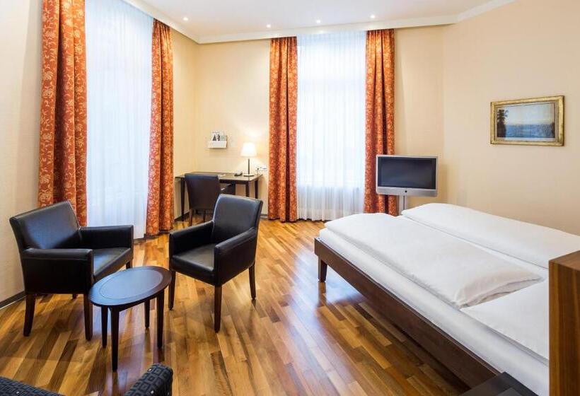 Номер Стандарт, Schweizerhof Basel