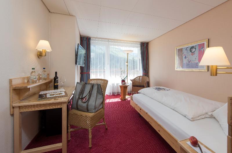 غرفة قياسية فردية مزودة بشُرفة, Sunstar Hotel Arosa