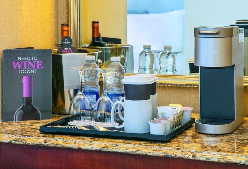 غرفة ديلوكس, The Prince George