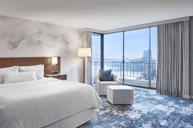 غرفة قياسية سرير كينج, The Westin Bayshore, Vancouver