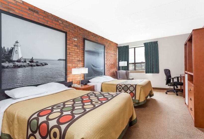 2ダブルベッドのスタンダードルーム, Super 8 By Wyndham Sudbury On