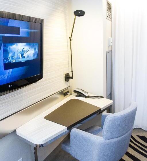 اتاق اجرایی, Novotel Toronto North York