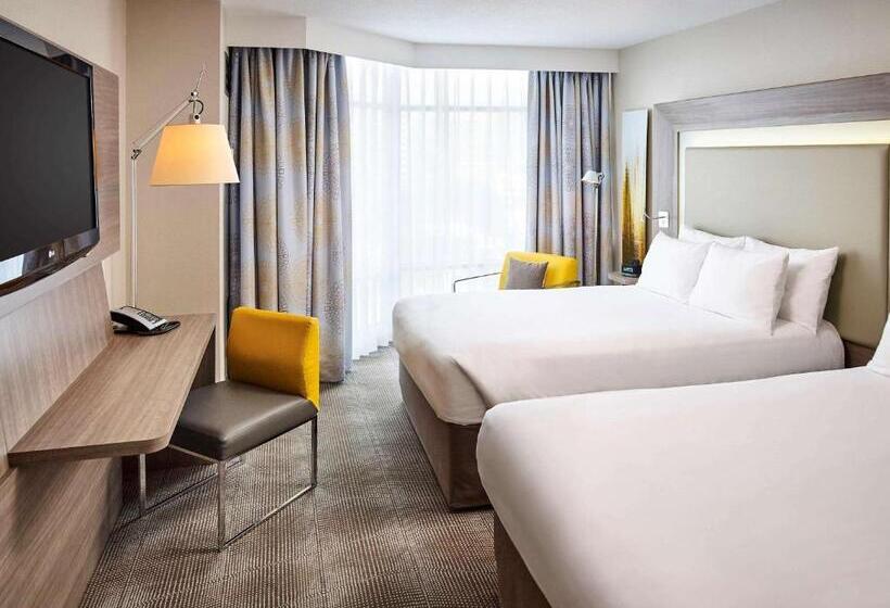 اتاق اجرایی, Novotel Toronto North York