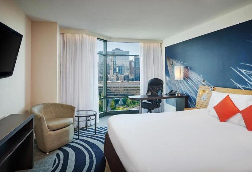 Superior Værelse King Size Seng, Novotel Toronto North York