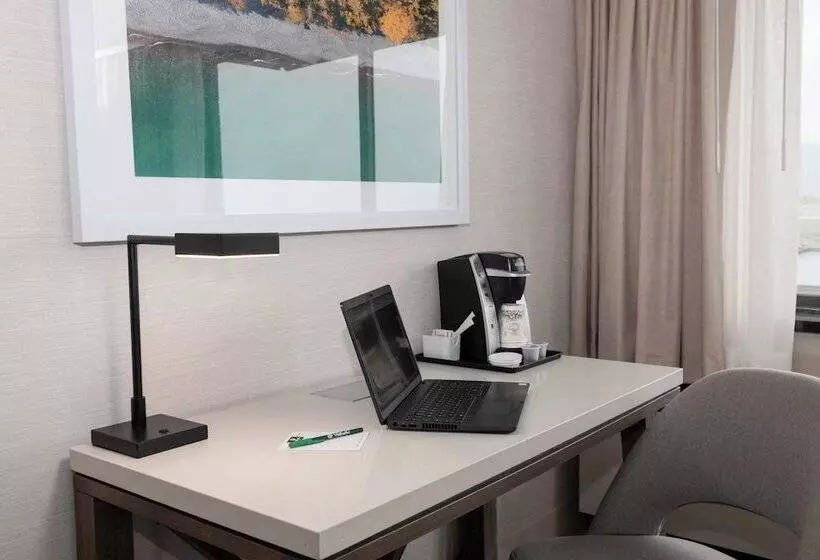 スタンダードルーム, Valhalla Hotel & Conference Centre