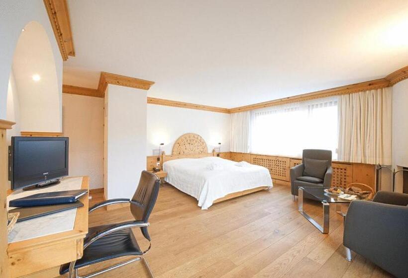 סוויטת ג'וניור עם מרפסת, Albana Hotel Silvaplana