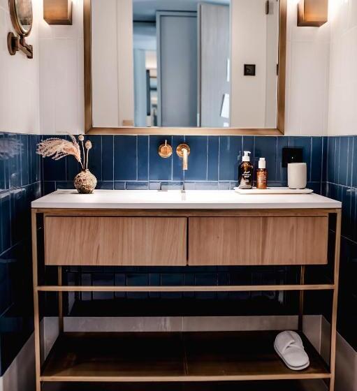 Полулюкс с Балконом, Alex Lake Zürich   Lifestyle Hotel And Suites