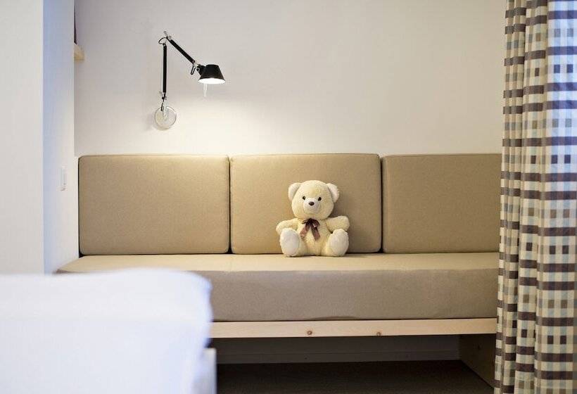 חדר משפחתי, Hauser Hotel St. Moritz