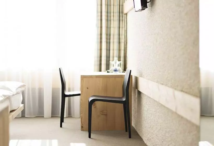 Economy Zimmer, Hauser Hotel St. Moritz