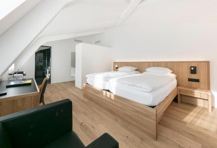 디럭스 룸, Abc Swiss Quality