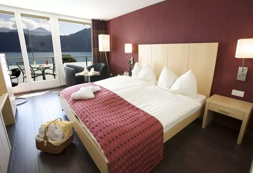 Quarto standart vista lago, Alexander