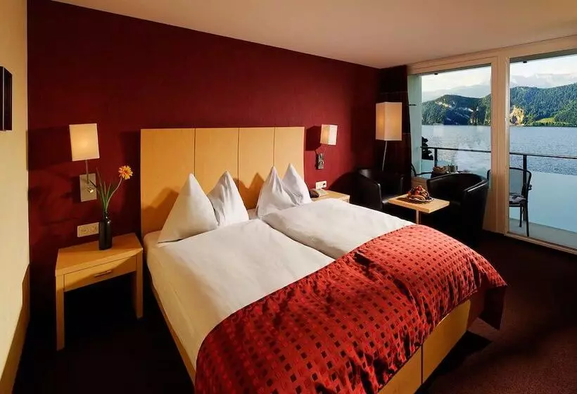 Quarto standart vista lago, Alexander