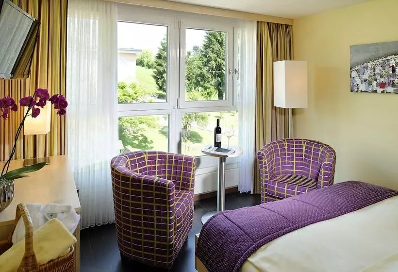 Quarto standart vista lago, Alexander