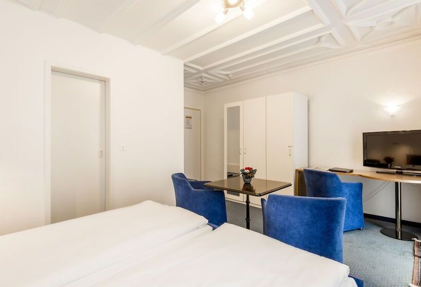 Quarto Estandar, Alpina Luzern