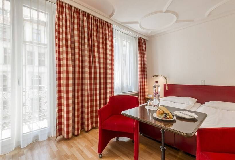 Quarto Estandar, Alpina Luzern