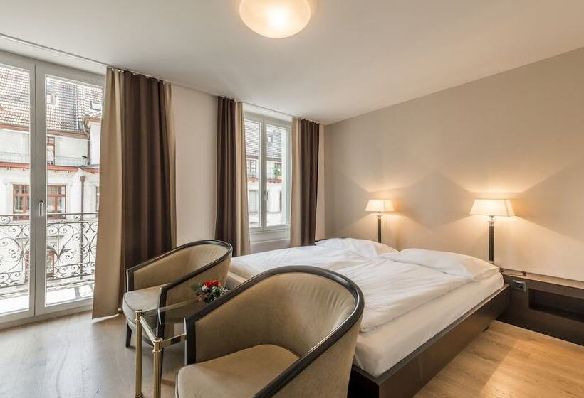 Quarto Superior, Alpina Luzern