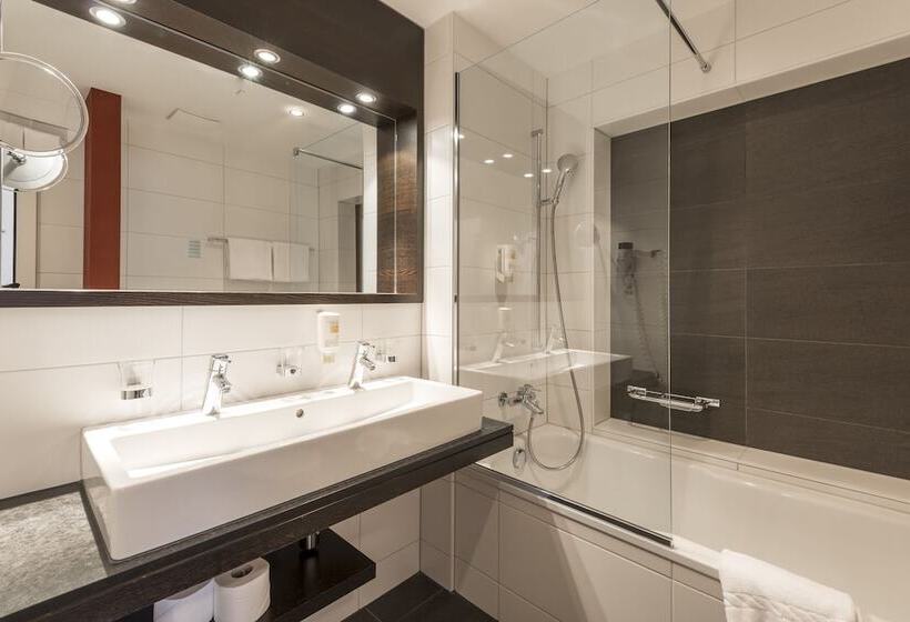 Quarto Quádruplo Estandar, Alpina Luzern