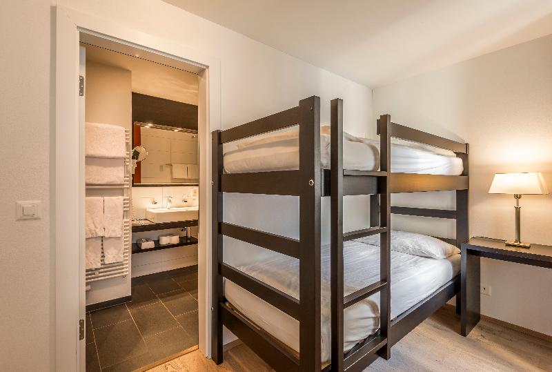 Quarto Quádruplo Estandar, Alpina Luzern