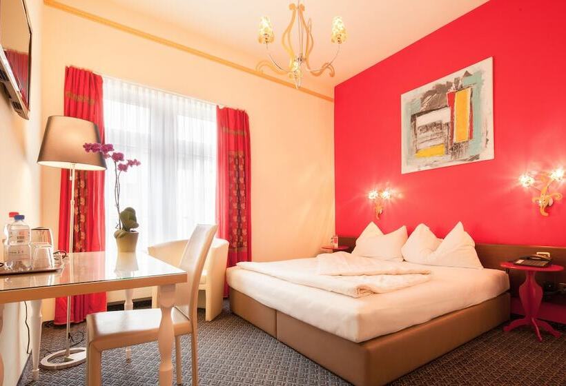 חדר סטנדרט, Ambassador