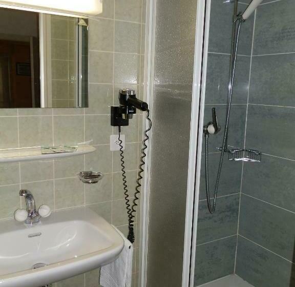 غرفة قياسية, Defanti