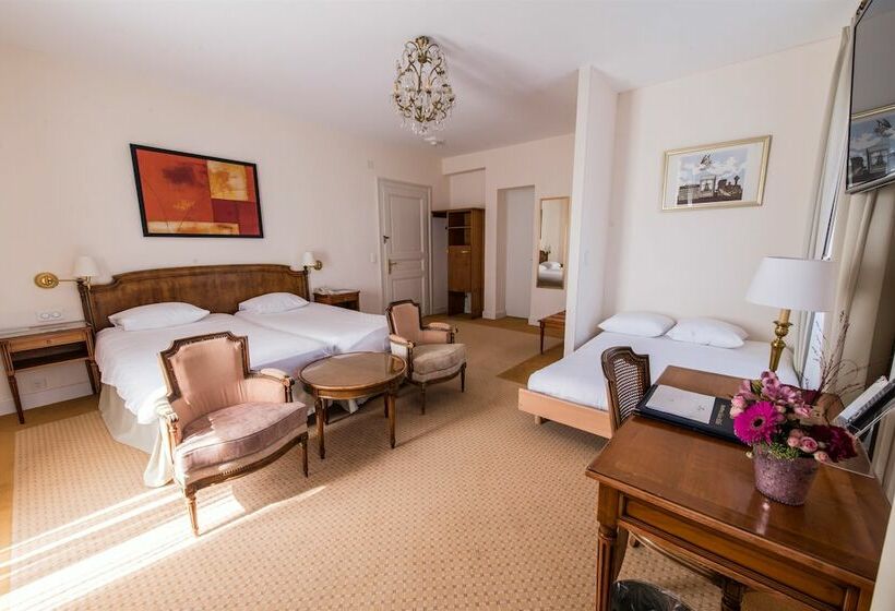 غرفة عائلية, Eden Palace Au Lac