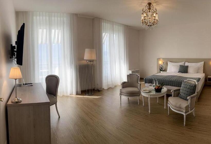 غرفة عائلية, Eden Palace Au Lac