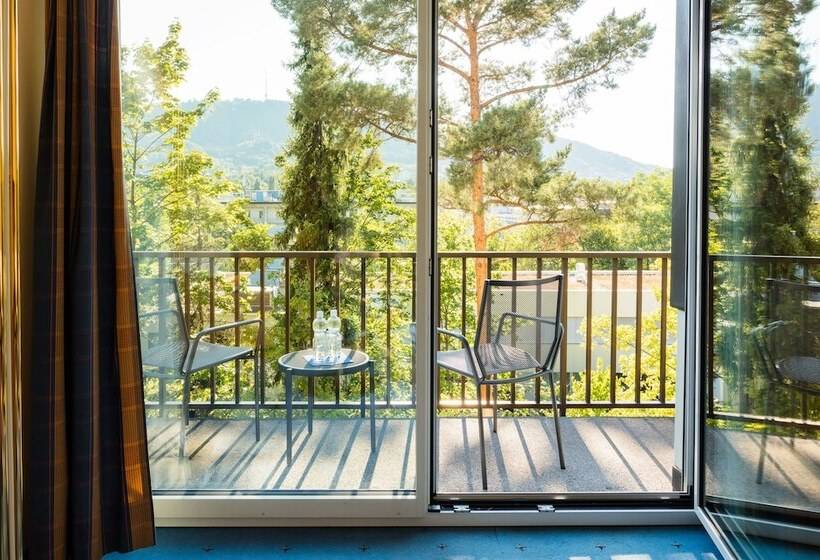 Aile Odası, Engimatt City & Garden