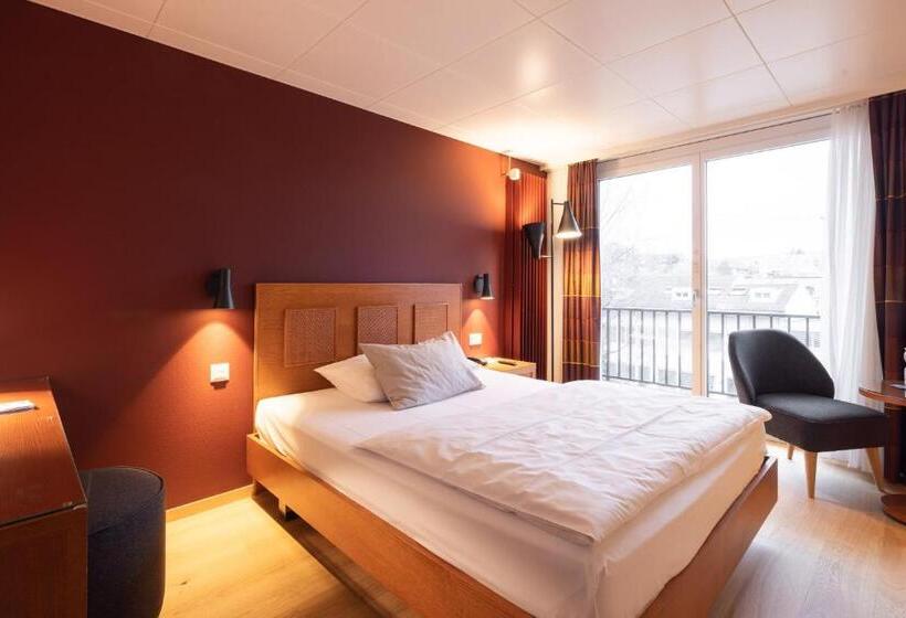 Comfort room with balcony, Engimatt City & Garden