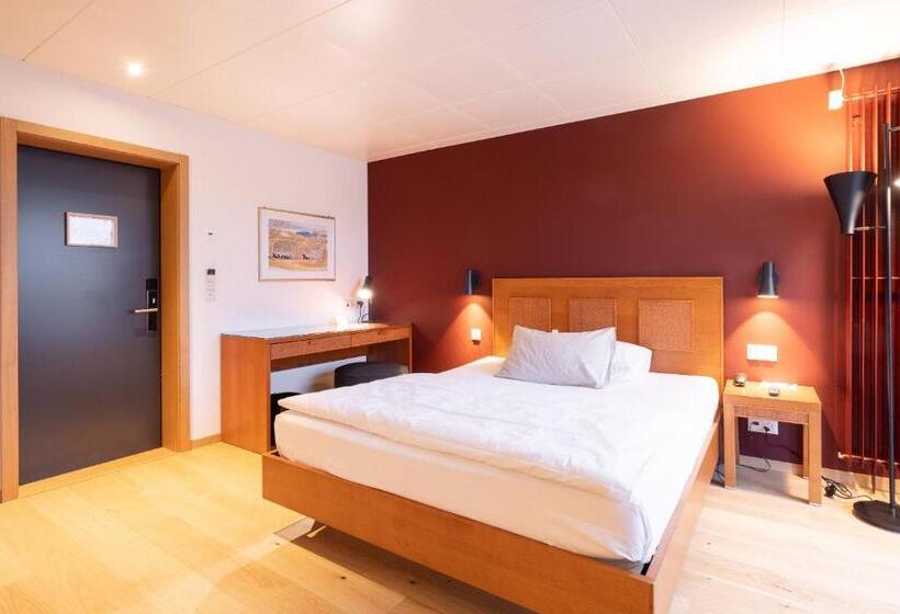Comfort room with balcony, Engimatt City & Garden