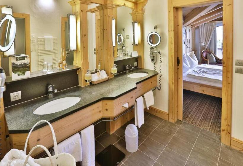 带按摩浴盆的套房, Ermitage Wellness & Spa