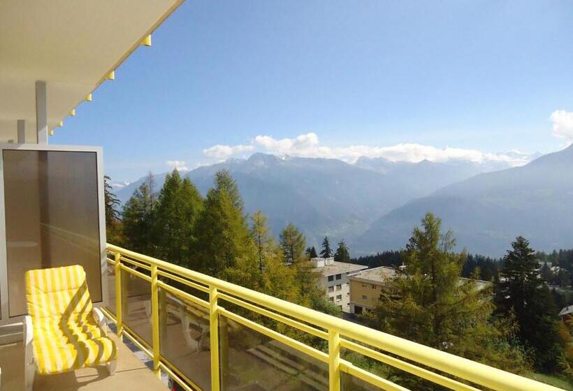 سوییت جونیور با بالکن, Grand Hôtel Du Parc