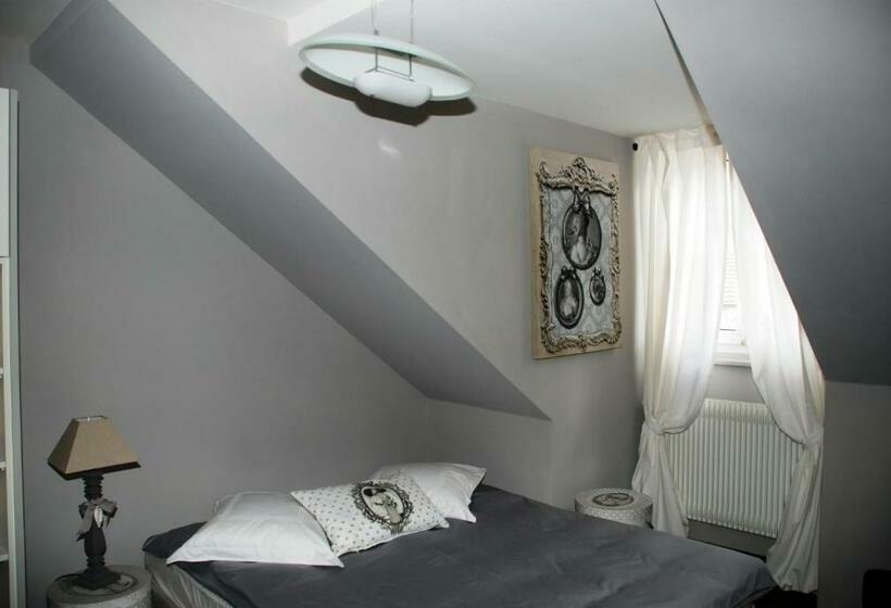 スタンダードルーム, Hostellerie De Genève