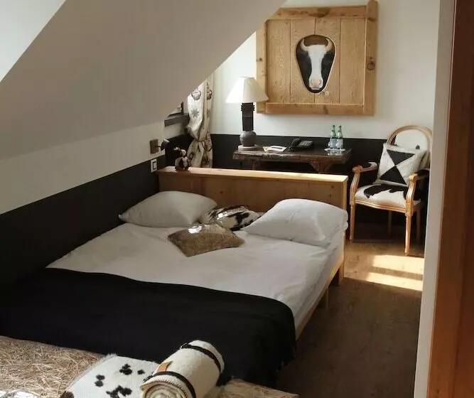 Superior Yhden Hengen Huone, Hostellerie De Genève