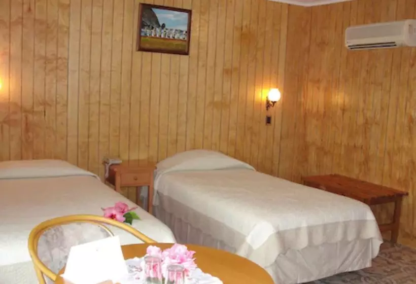 اتاق سوپریور, Iorana