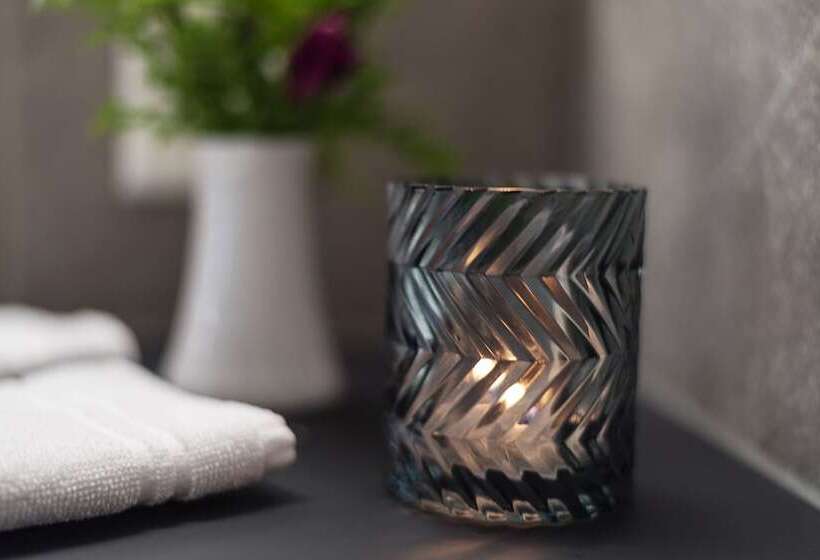 اتاق استاندارد سه نفره, Le Mirabeau Resort & Spa Zermatt