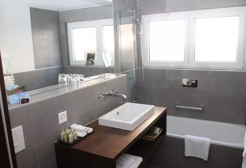 اتاق سوپریور, Le Mirabeau Resort & Spa Zermatt
