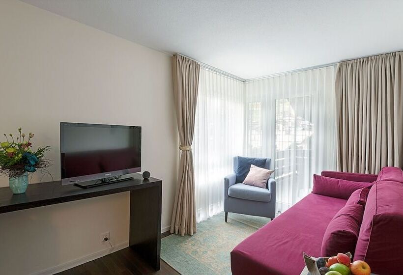 سوییت جونیور, Le Mirabeau Resort & Spa Zermatt