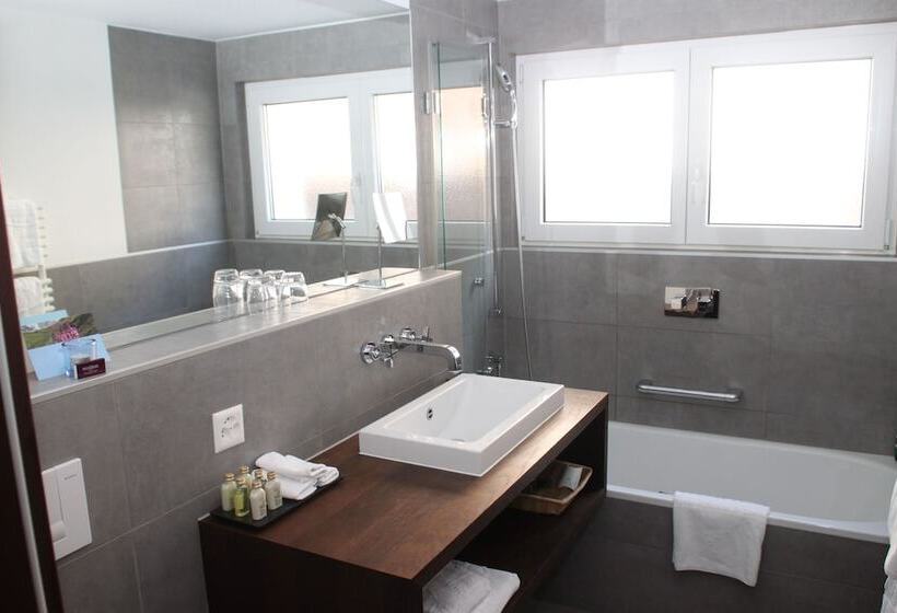 سوییت جونیور, Le Mirabeau Resort & Spa Zermatt