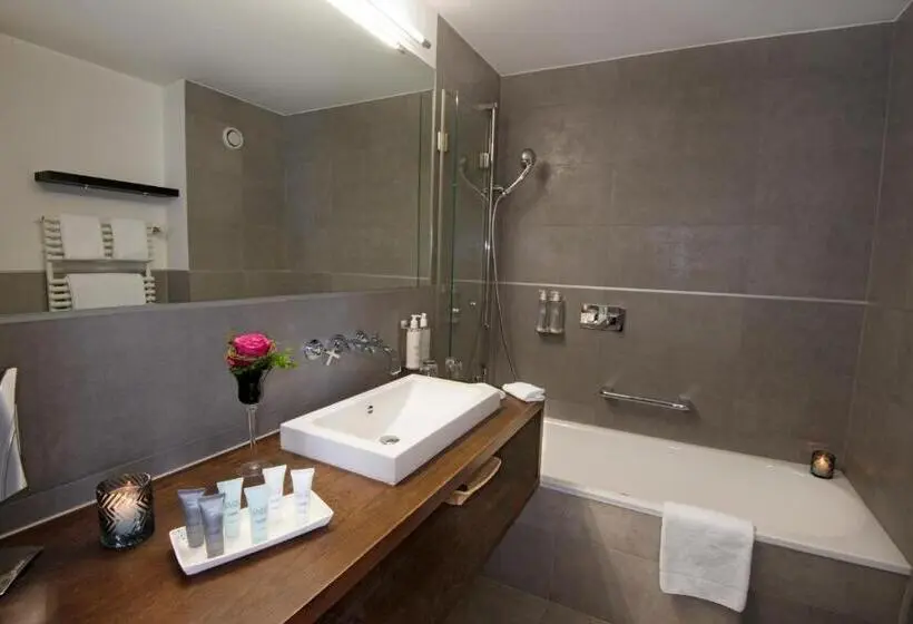 景色の見えるデラックスルーム, Le Mirabeau Resort & Spa Zermatt