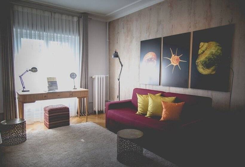 Апартаменты 1 Спальня, Monrepos