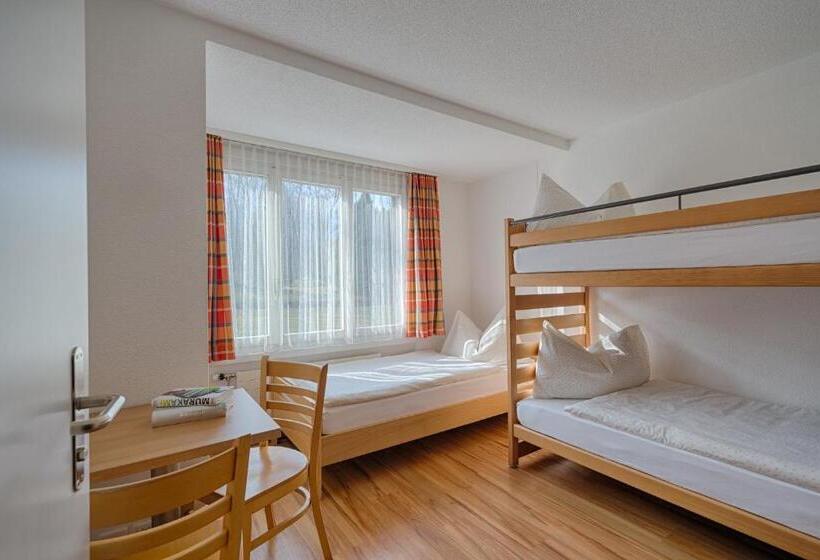 Quarto familiar vista jardim, Neuhaus Golf & Strand