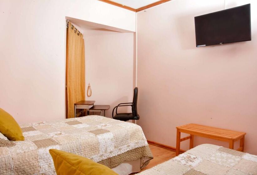 标准间, San Francisco De La Selva