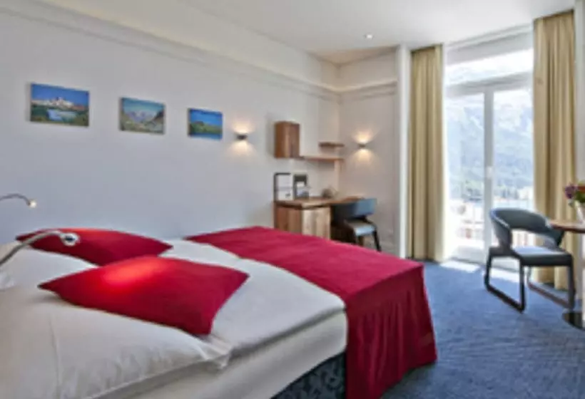 Quarto Superior Vista Lago, Schweizerhof St. Moritz