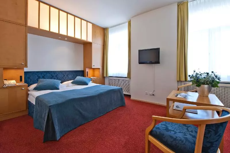 Camera Standard con Vista, Schweizerhof St. Moritz