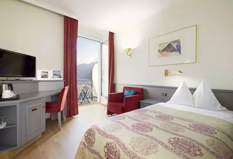 スーペリアシングルルーム, Seehotel Waldstätterhof Swiss Quality