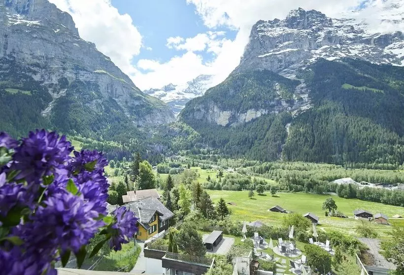 Suite, Spinne Grindelwald