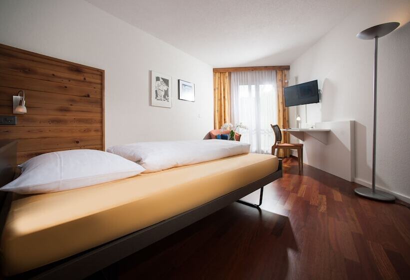 Номер Стандарт Индивидуальный, Weisses Kreuz