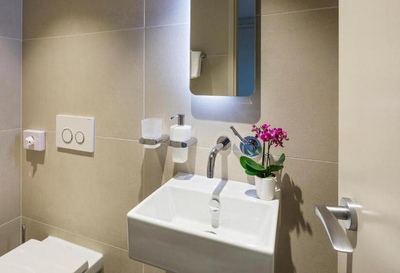 Номер Стандарт Трехместный, Welcome Inn