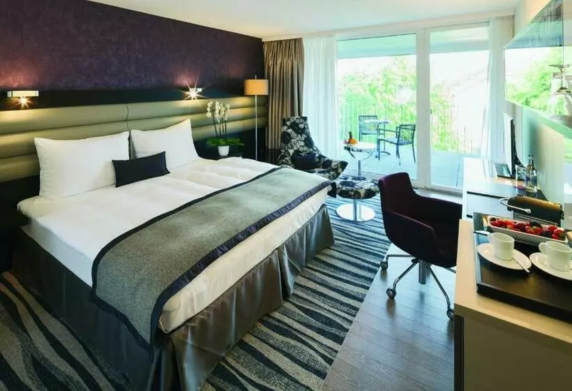 プレミアムルーム, Mövenpick Hotel Lausanne
